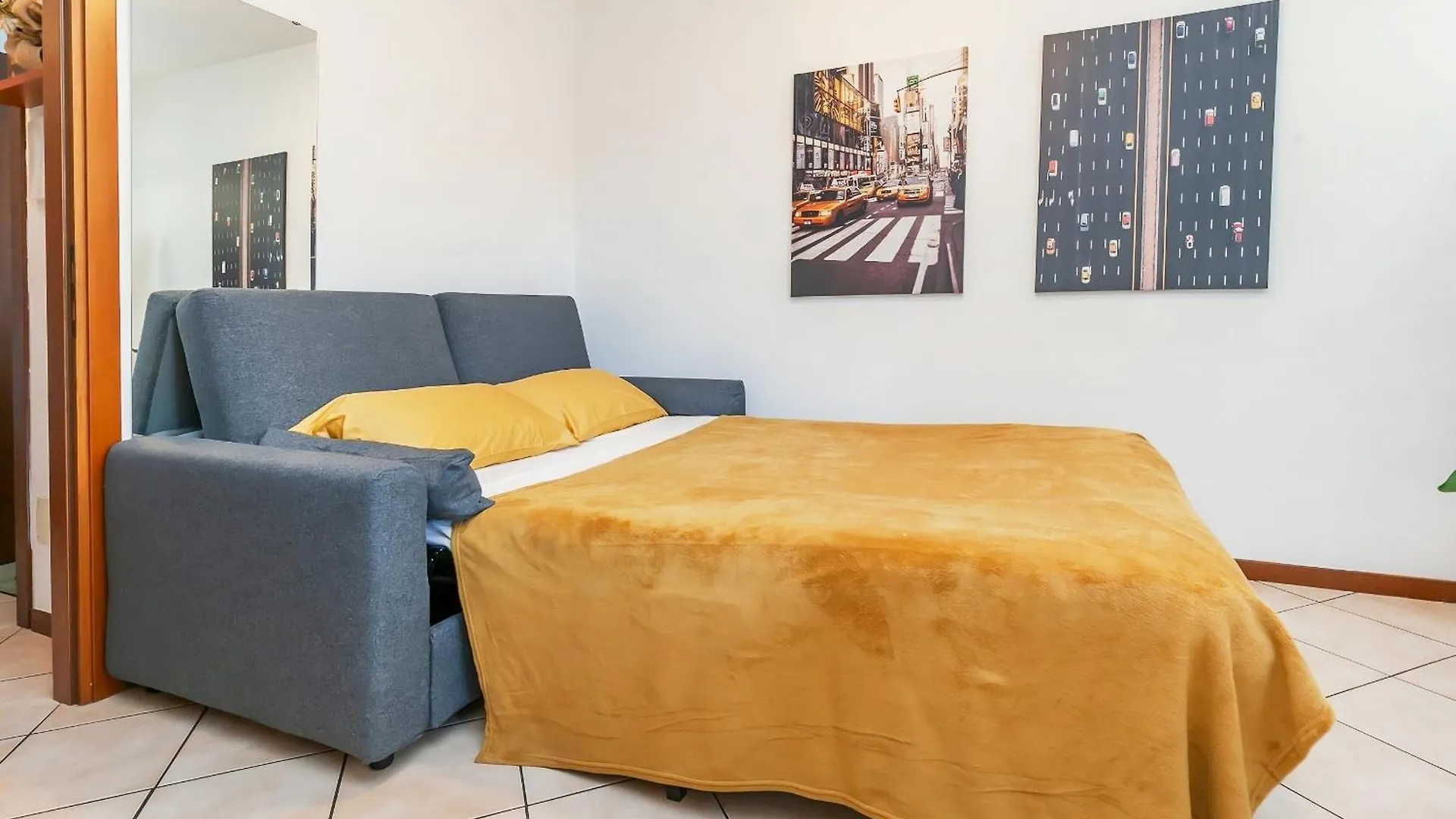 Suite Isola-Centrale 15 Minuti Dal Duomo M5 Milan Apartment