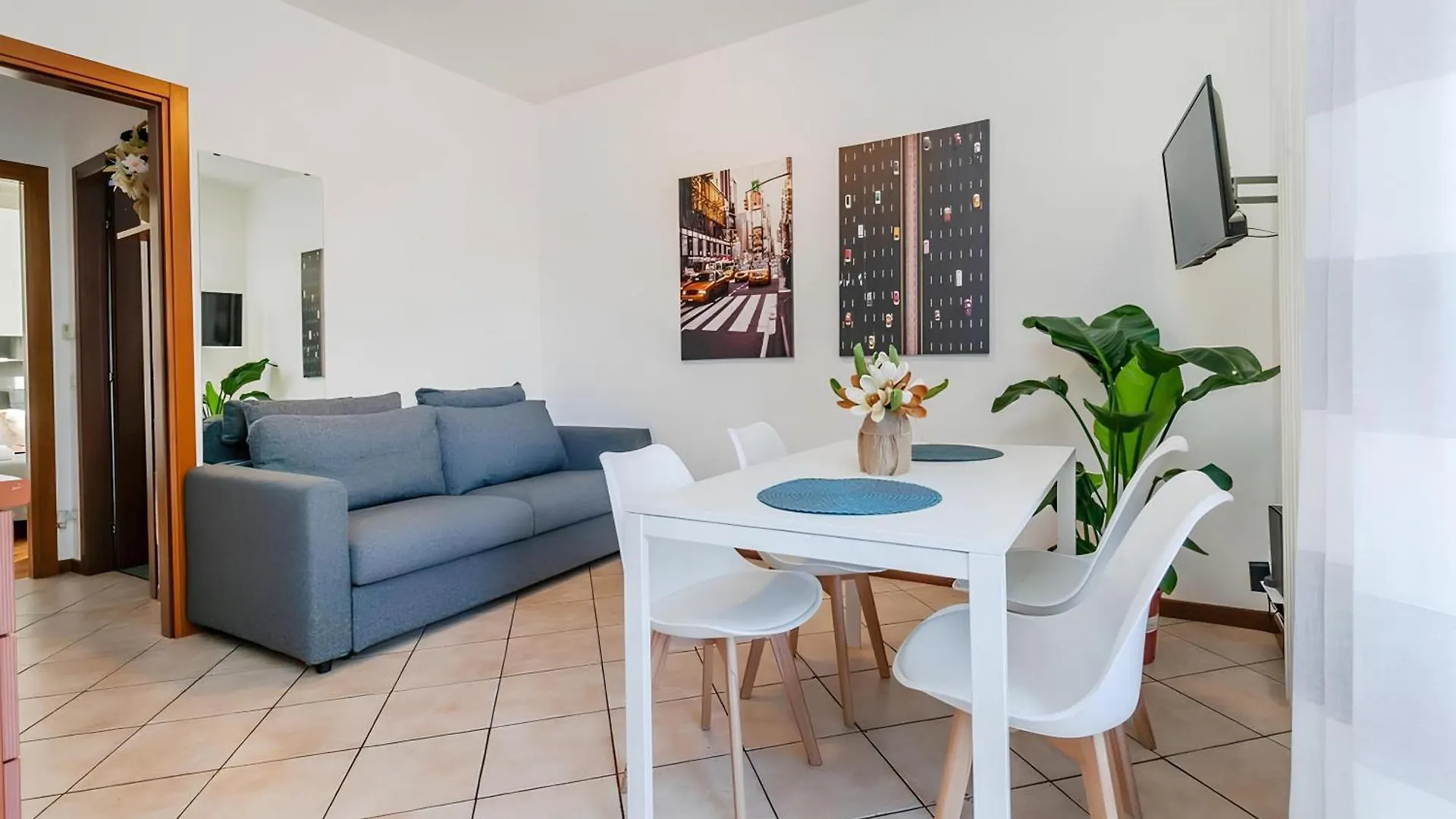 Apartment Suite Isola-Centrale 15 Minuti Dal Duomo M5 Milan Italy